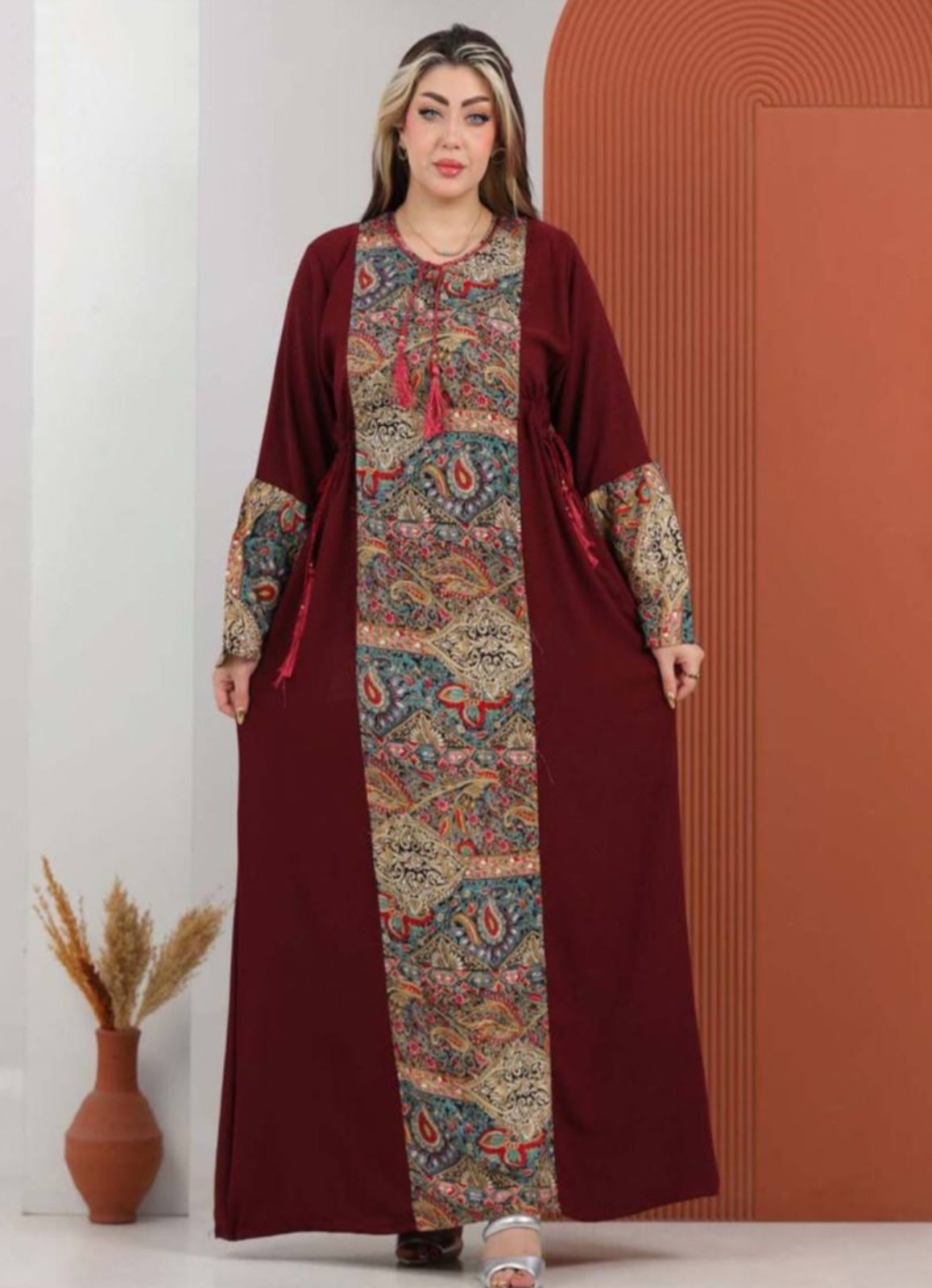 A1040 عبايه استقبال قطن شكل خليجي كود