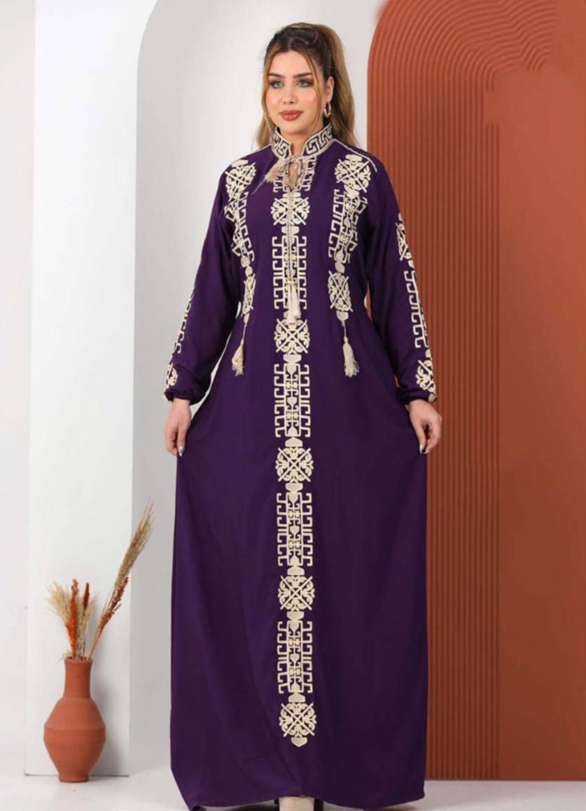 A1043 عبايه استقبال قطن شكل خليجي كود